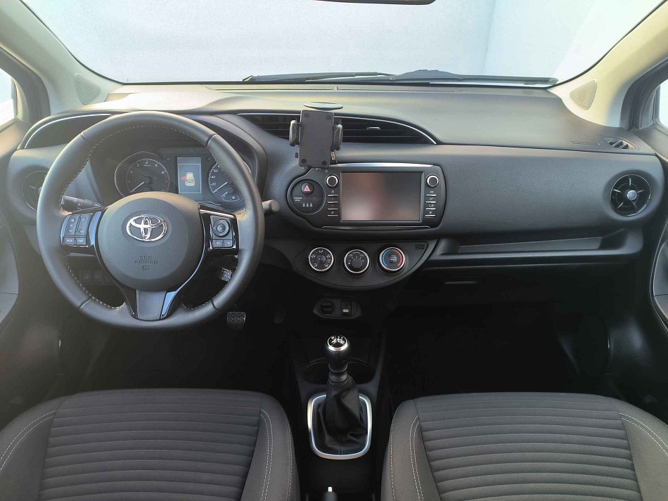 Toyota Yaris 1.5 i 