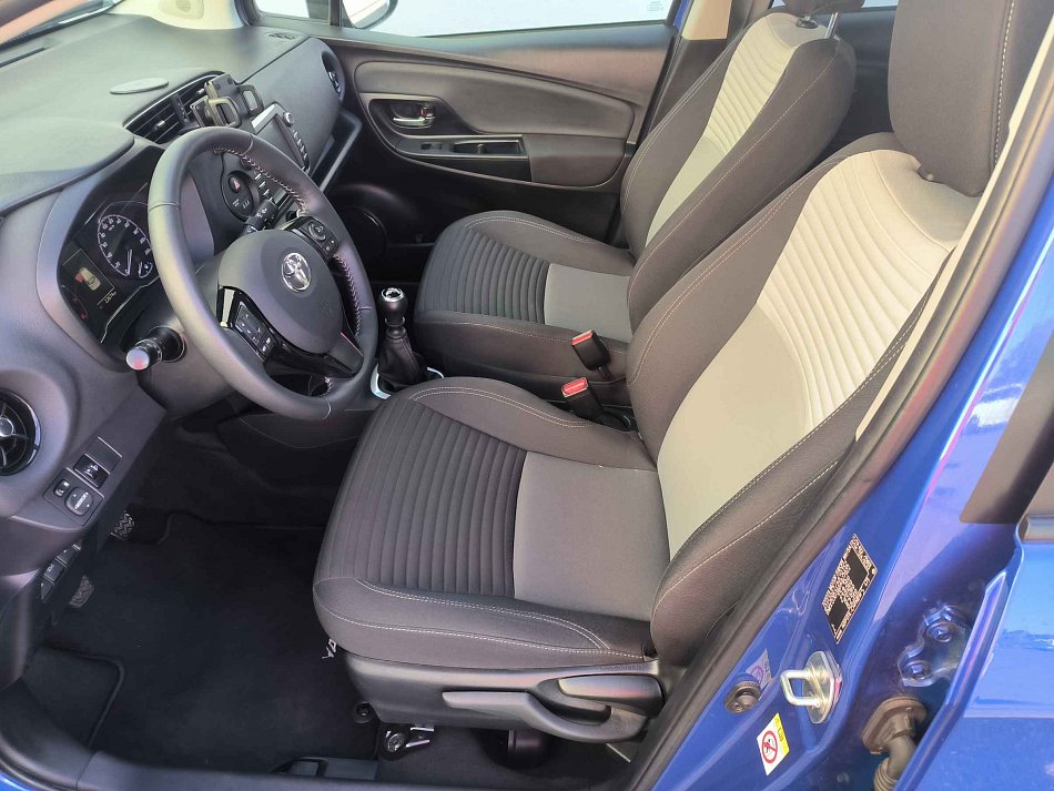 Toyota Yaris 1.5 i 