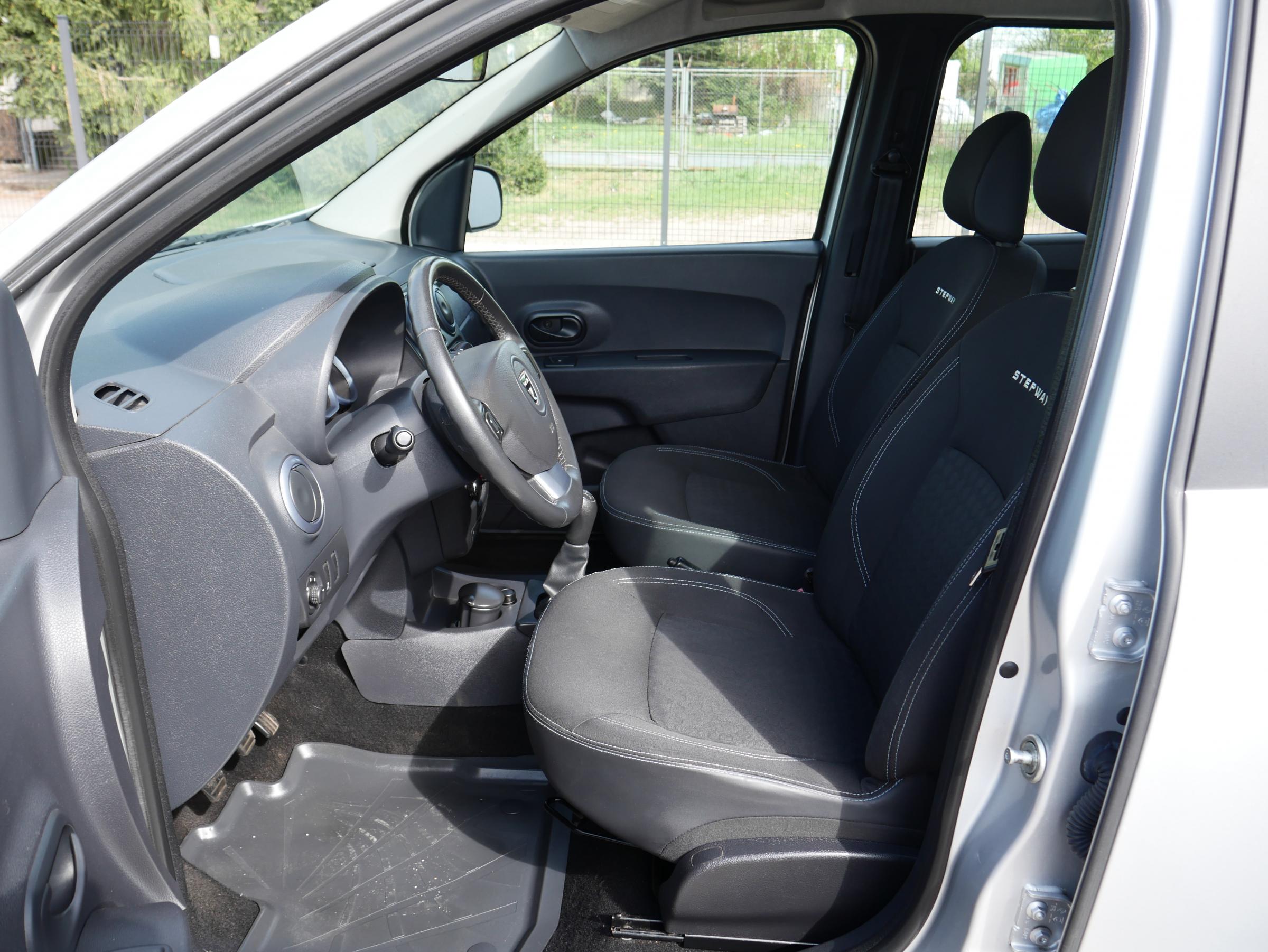 Dacia Lodgy, 2015 - pohled č. 16