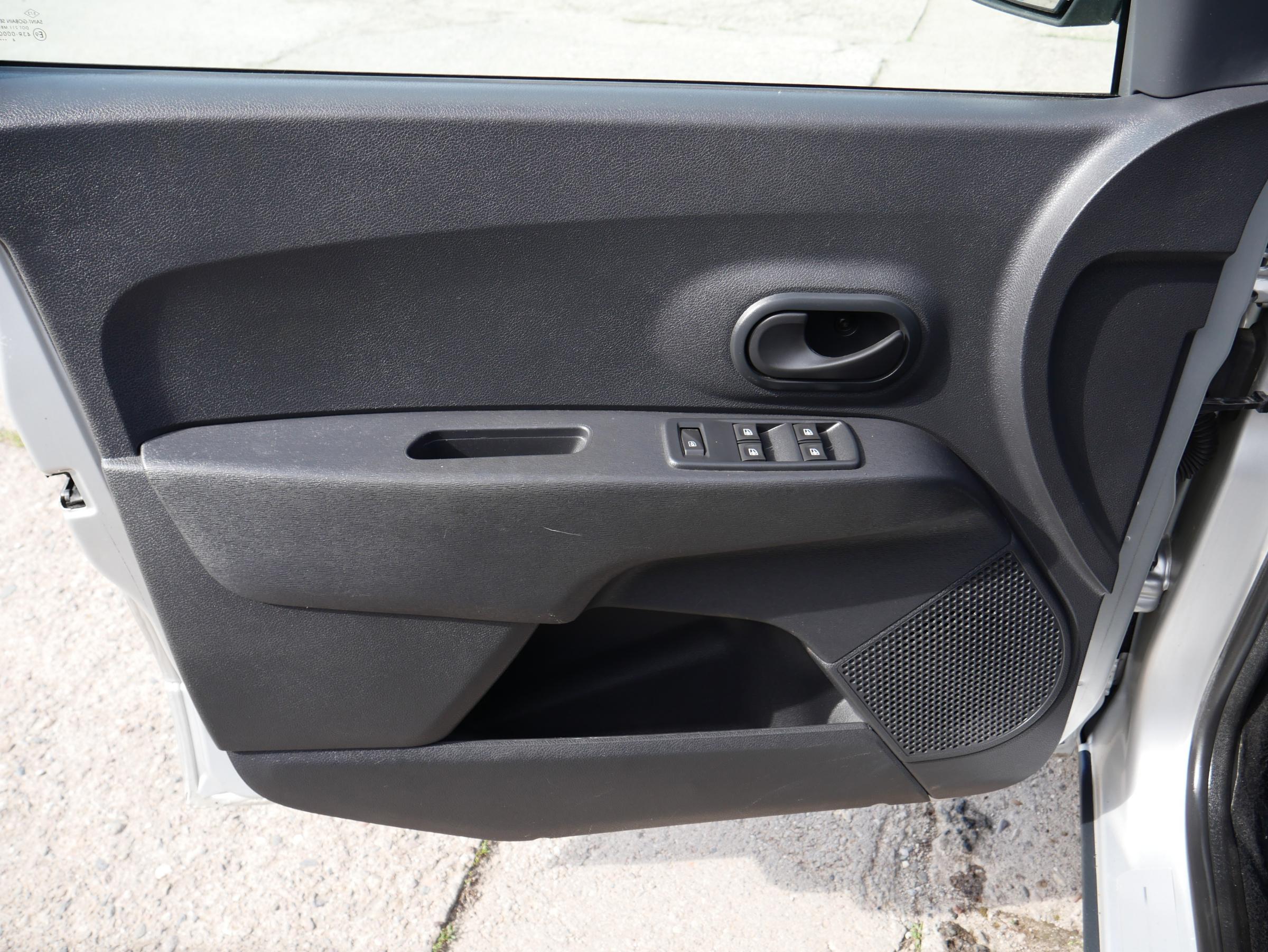 Dacia Lodgy, 2015 - pohled č. 17