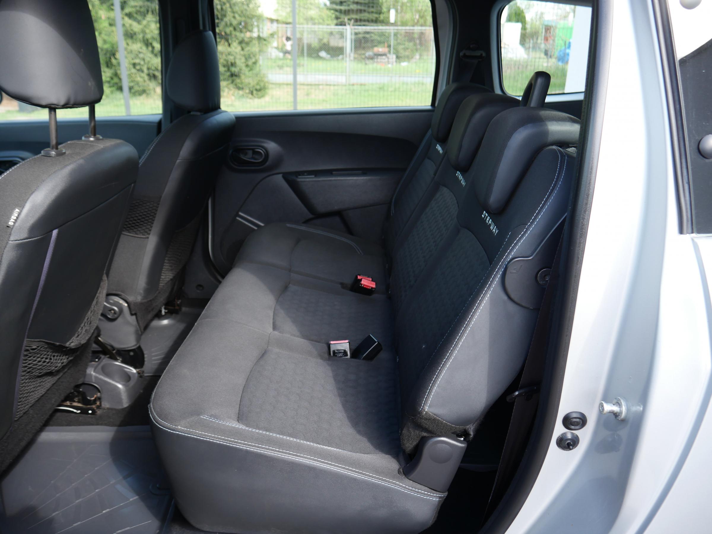 Dacia Lodgy, 2015 - pohled č. 19