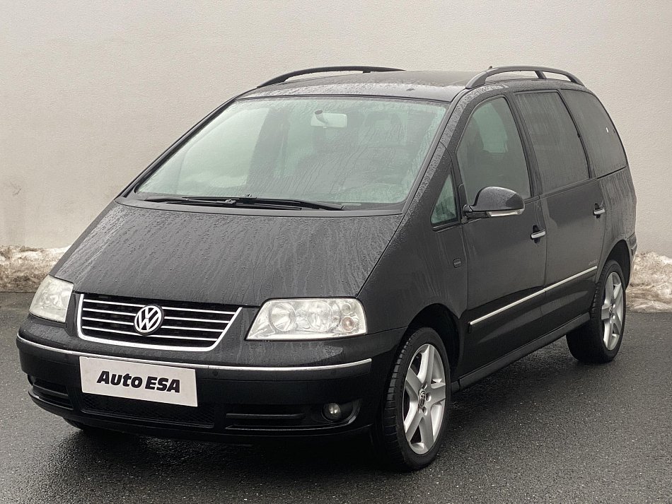 Volkswagen Sharan 2.0 i United 7míst