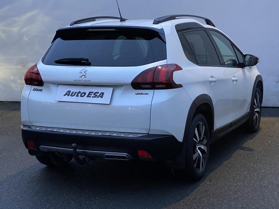 Peugeot 2008 1.2 PT GT Line