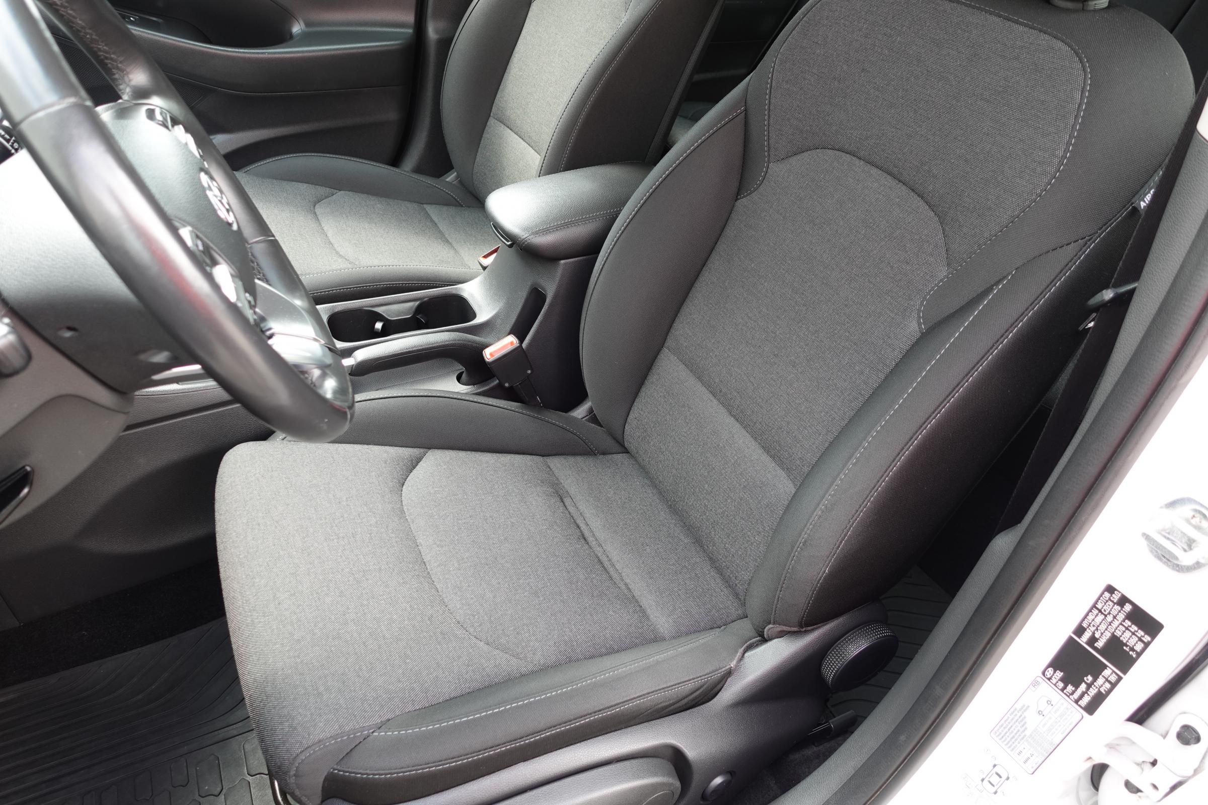 Hyundai i30, 2021 - pohled č. 10