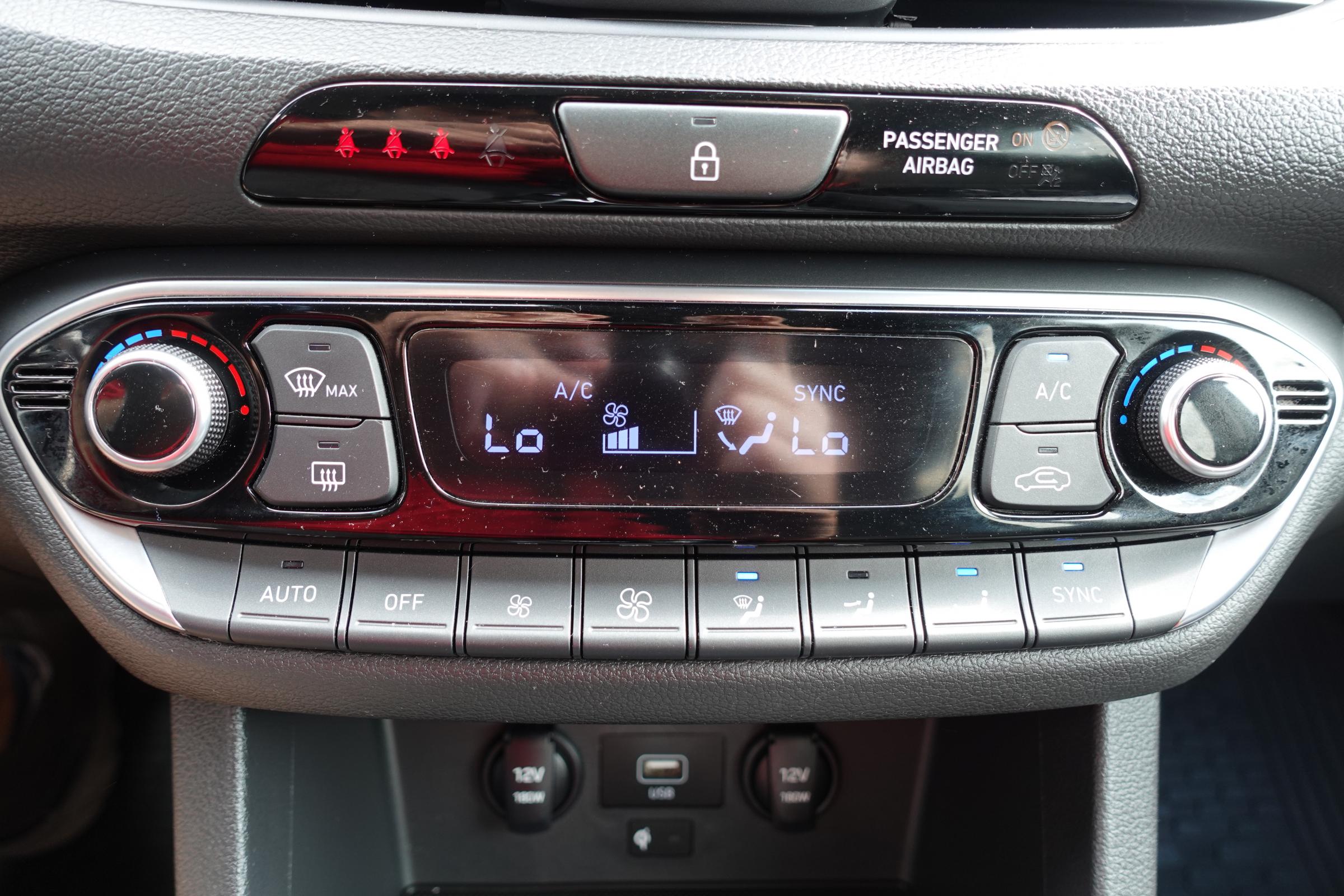 Hyundai i30, 2021 - pohled č. 18