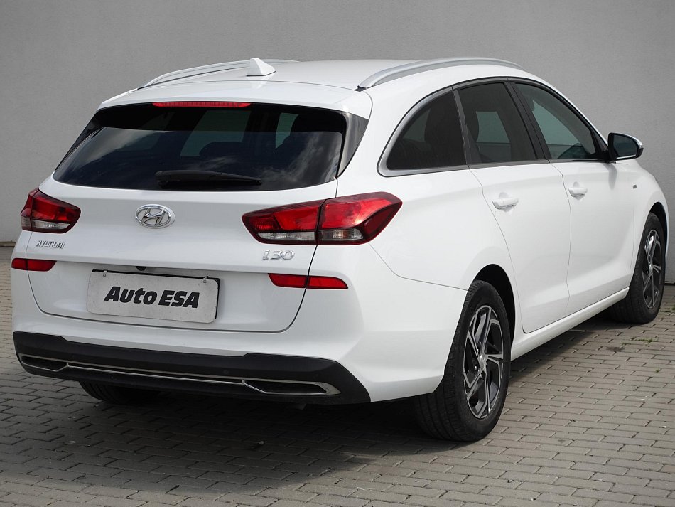 Hyundai I30 1.5 T-GDi Smart 48V
