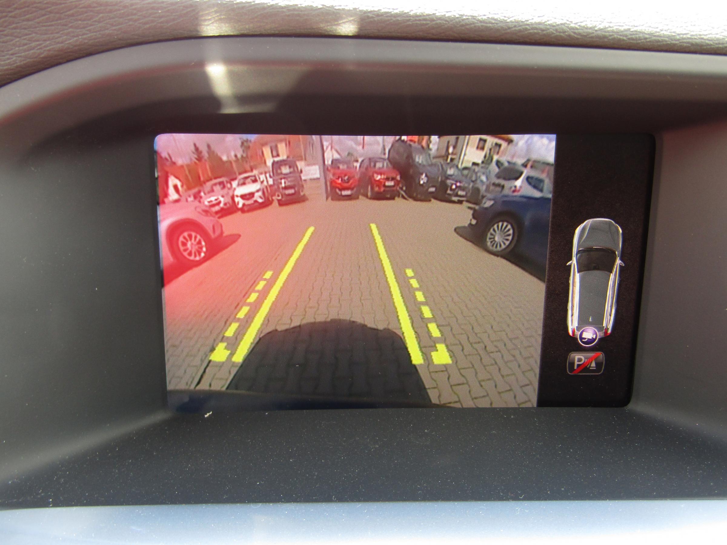 Volvo V60, 2018 - pohled č. 17