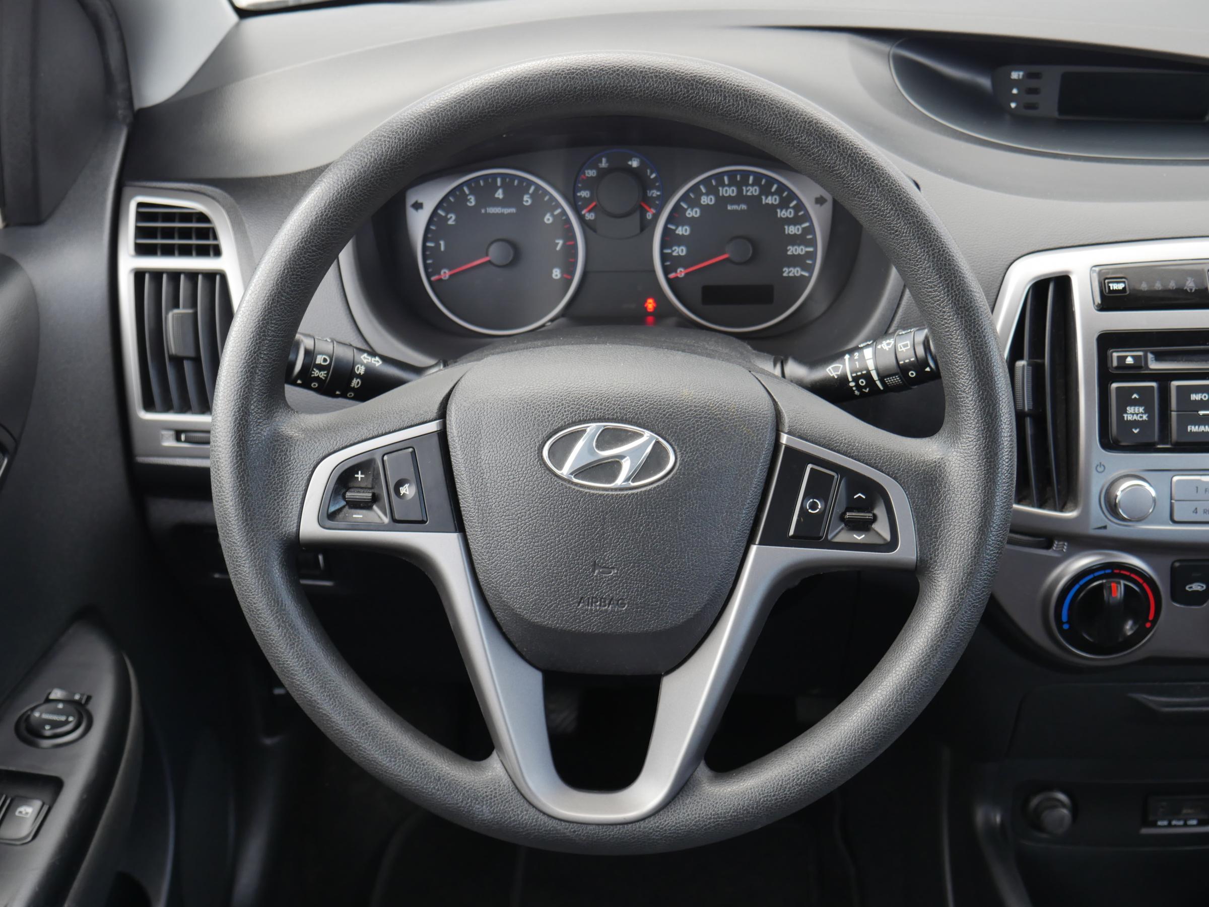 Hyundai i20, 2014 - pohled č. 11