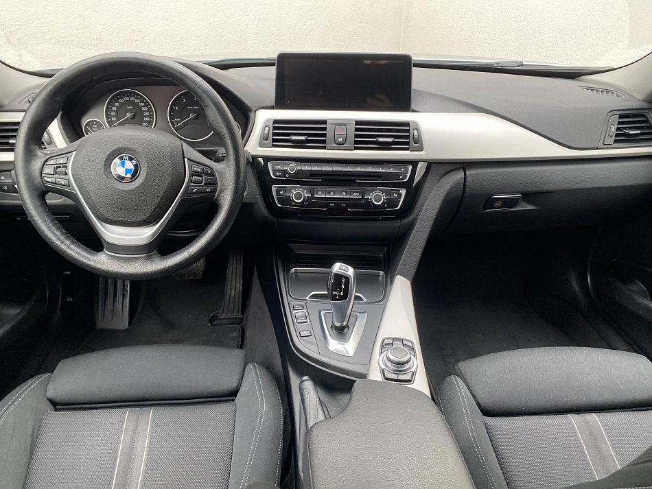 BMW Řada 3 2.0D  xDrive 320d