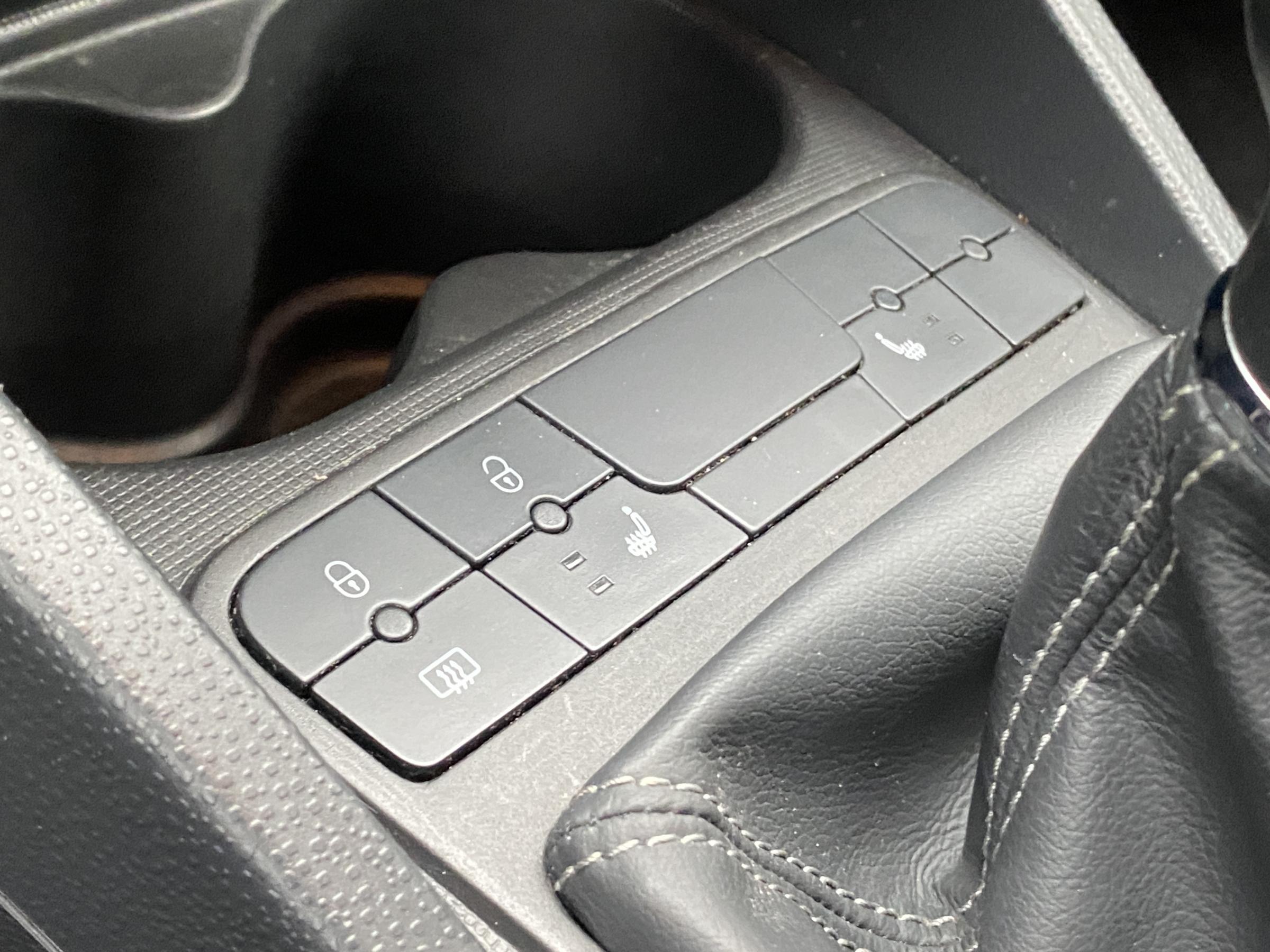 Seat Ibiza, 2014 - pohled č. 13