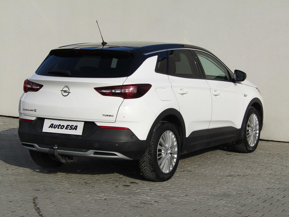 Opel Grandland X 1.2T 