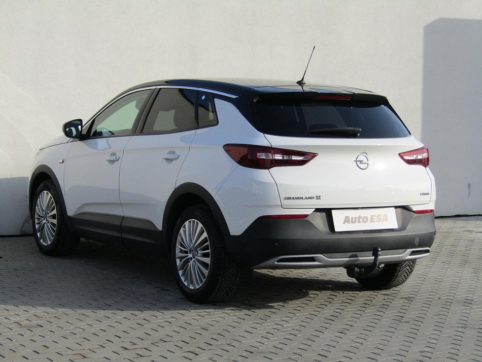 Opel Grandland X 1.2T 