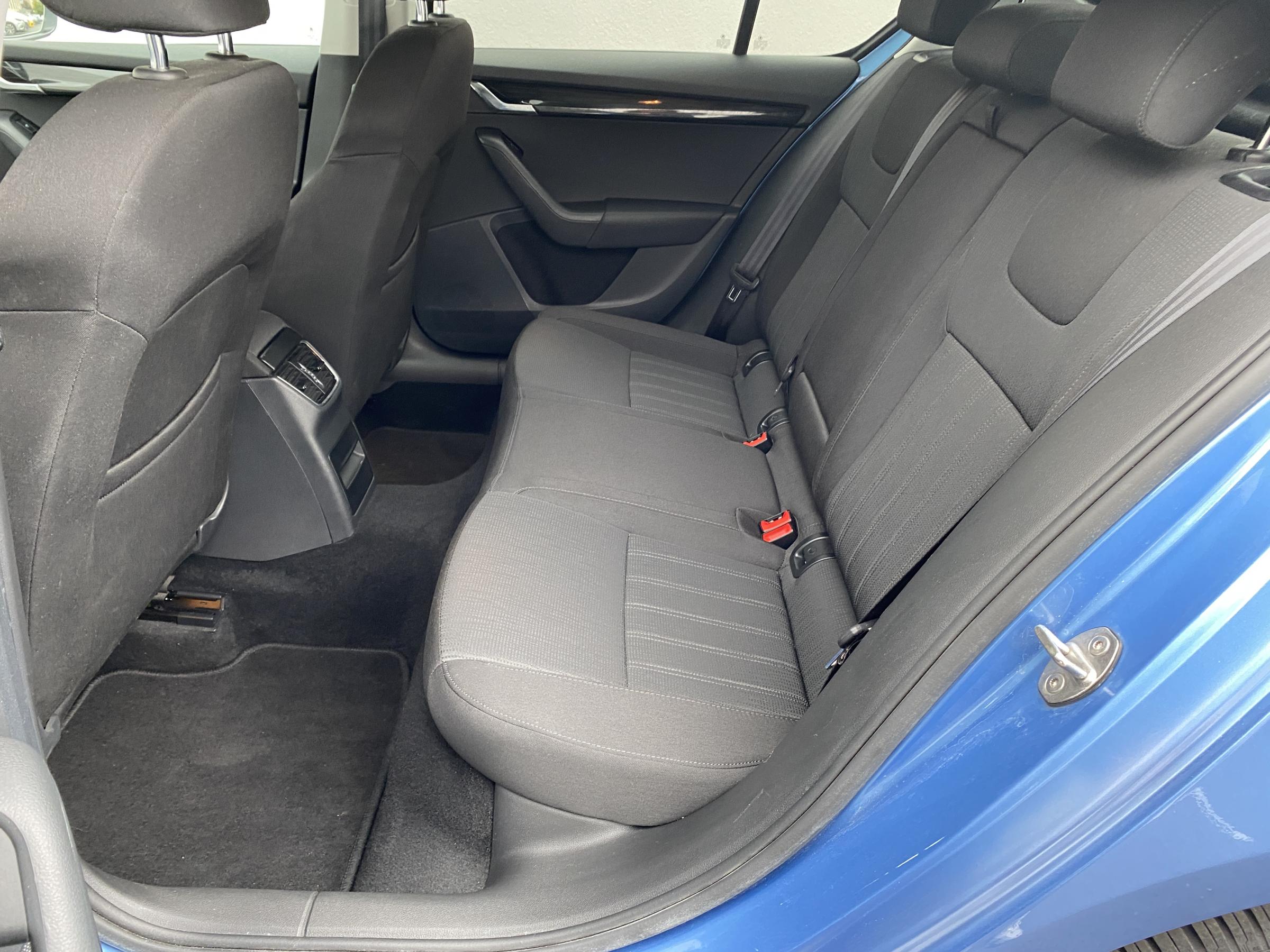 Škoda Octavia III, 2018 - pohled č. 11