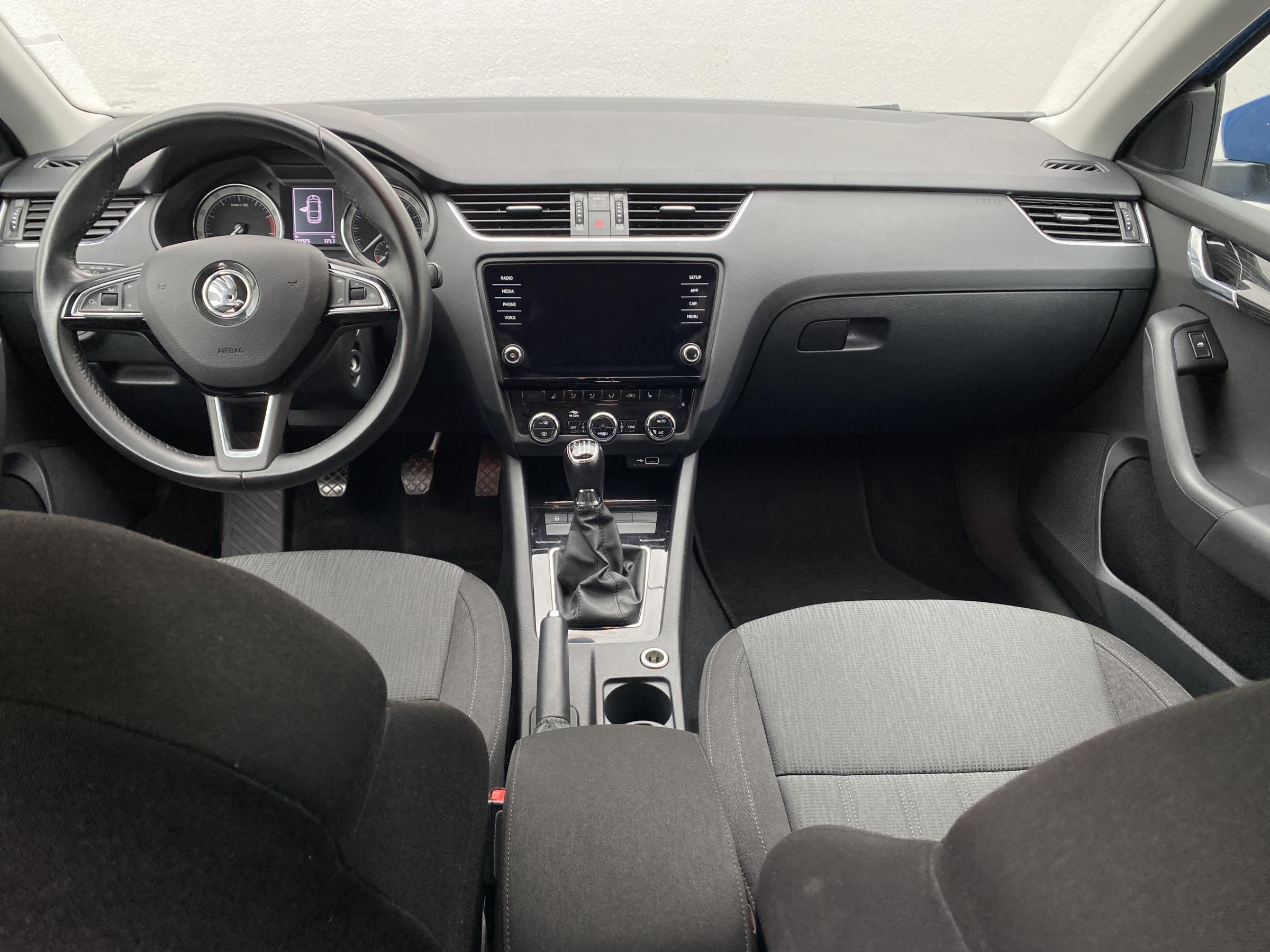 Škoda Octavia III, 2018 - pohled č. 8