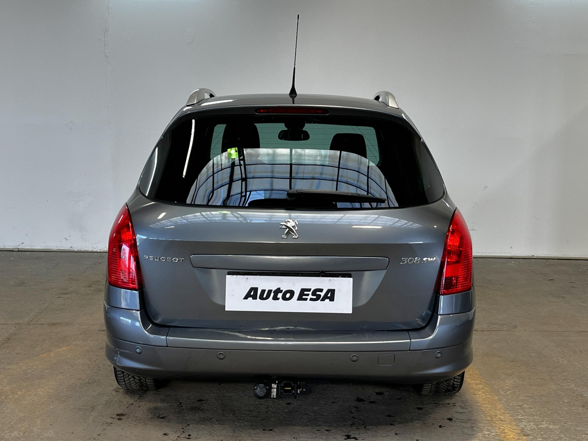 Peugeot 308, 2011 - pohled č. 5