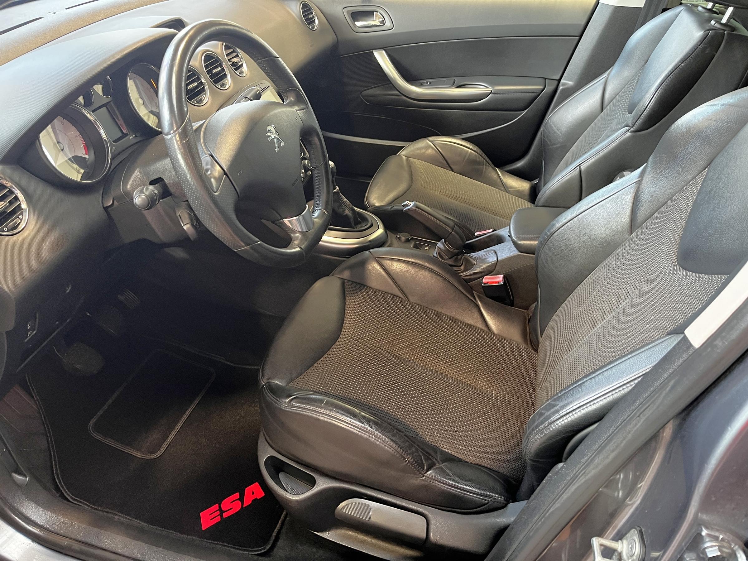 Peugeot 308, 2011 - pohled č. 9