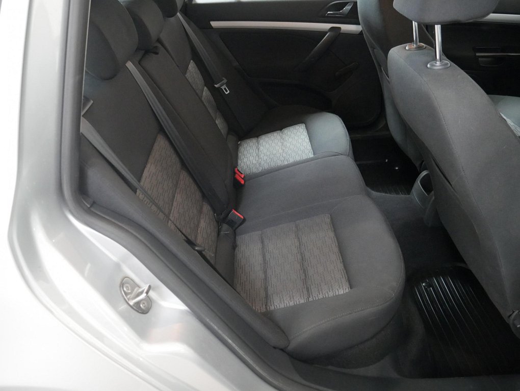 Škoda Octavia II 1.6 TDi 