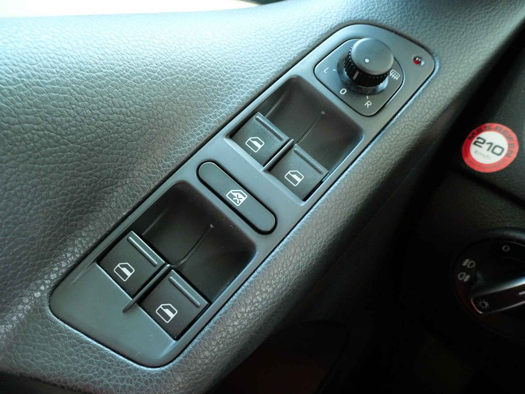 Volkswagen Tiguan 1.4 TSi 