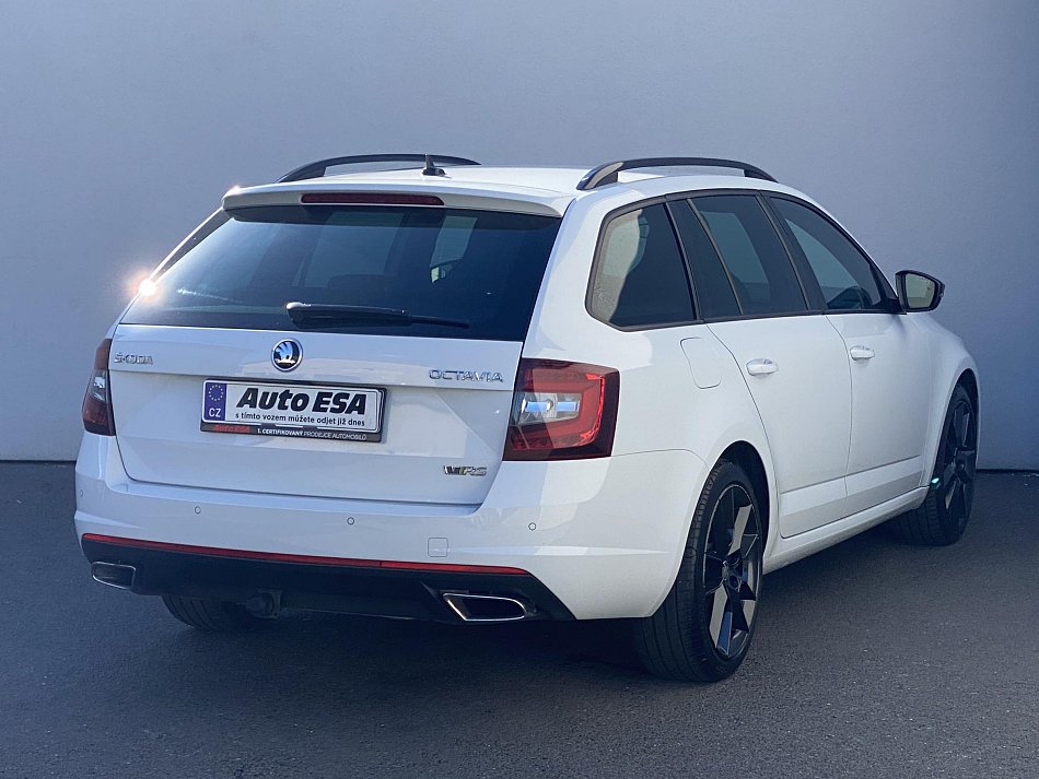Škoda Octavia III 2.0 TDi RS Challange