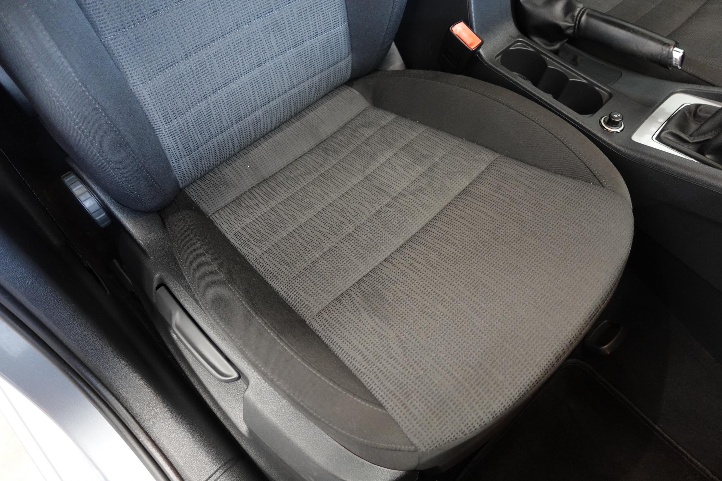 Škoda Octavia III, 2014 - pohled č. 12