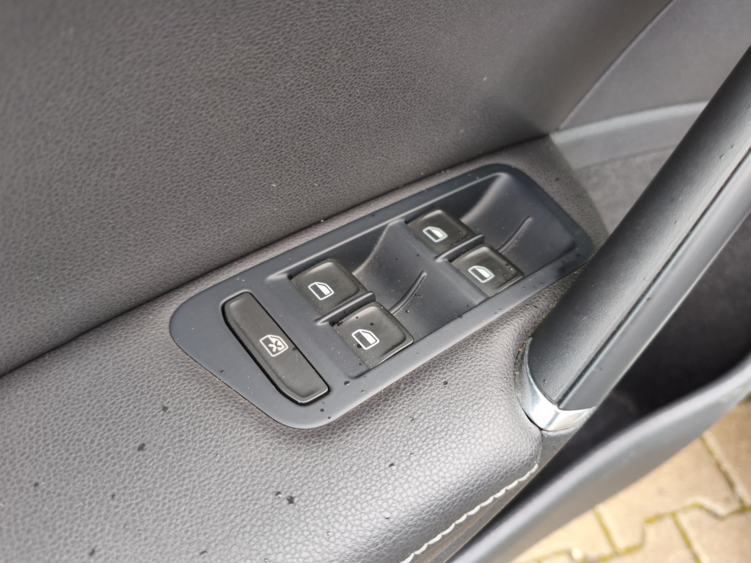 Volkswagen Golf, 2013 - pohled č. 13