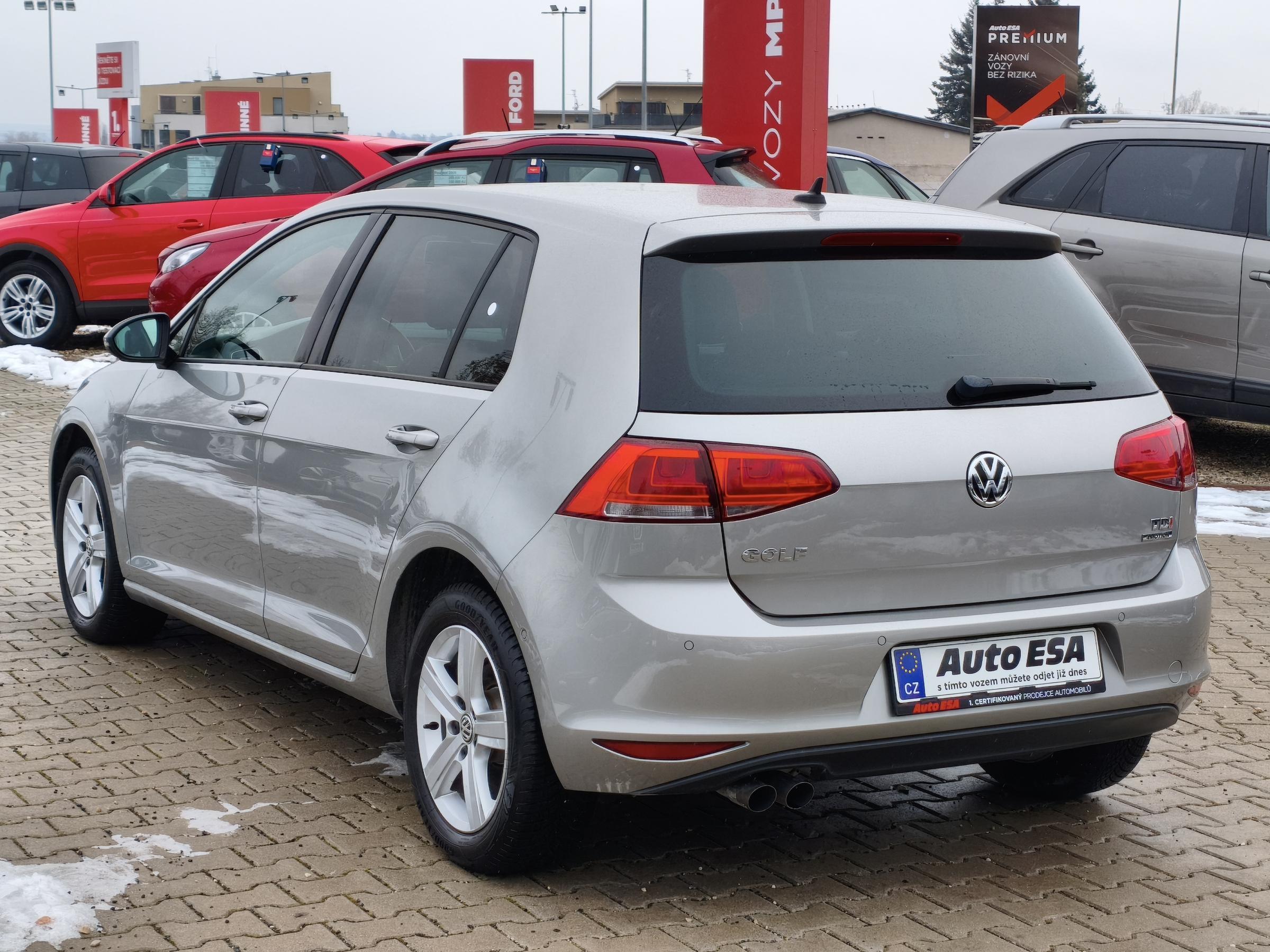 Volkswagen Golf, 2013 - pohled č. 6
