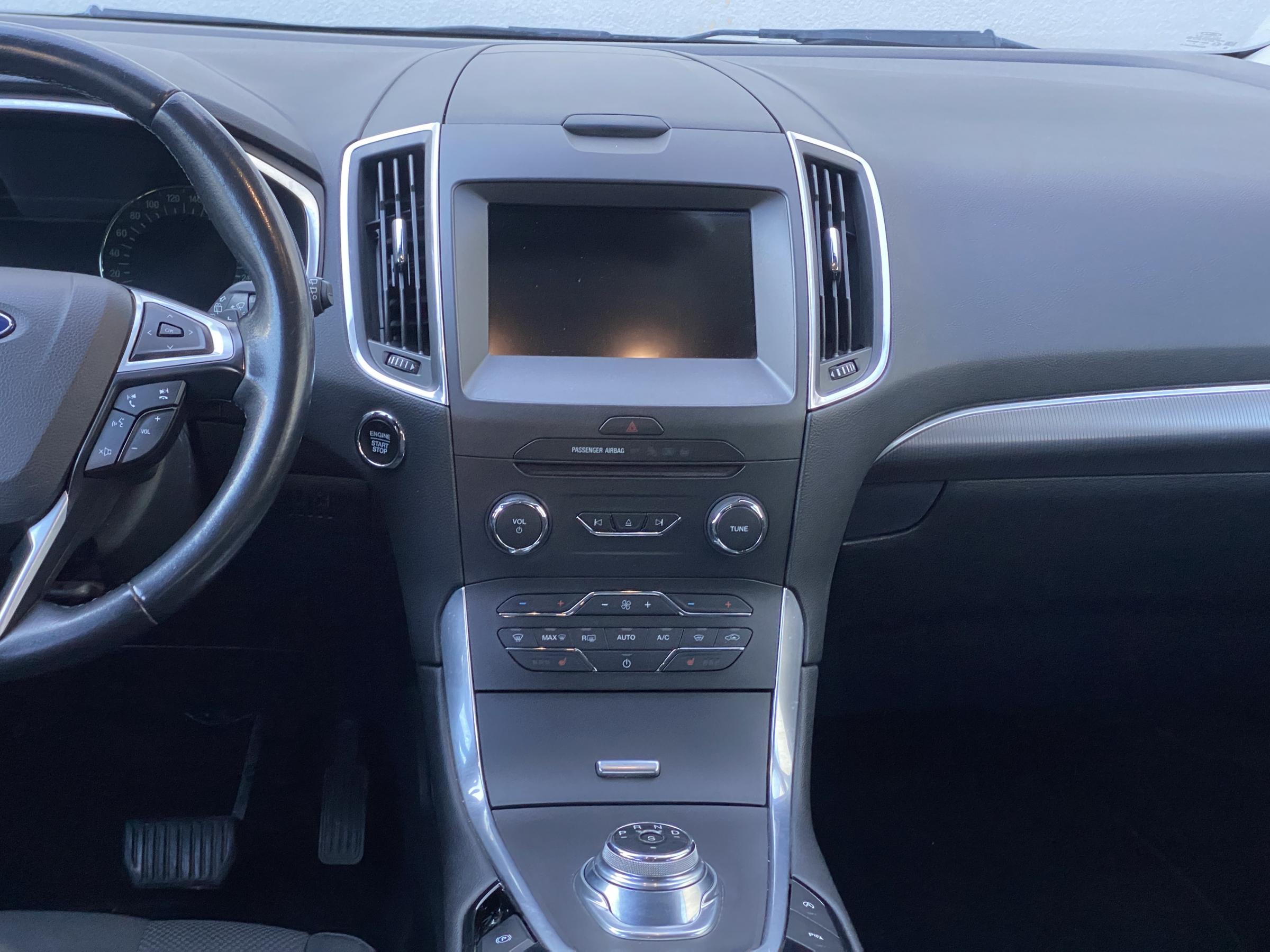 Ford S-MAX, 2019 - pohled č. 11