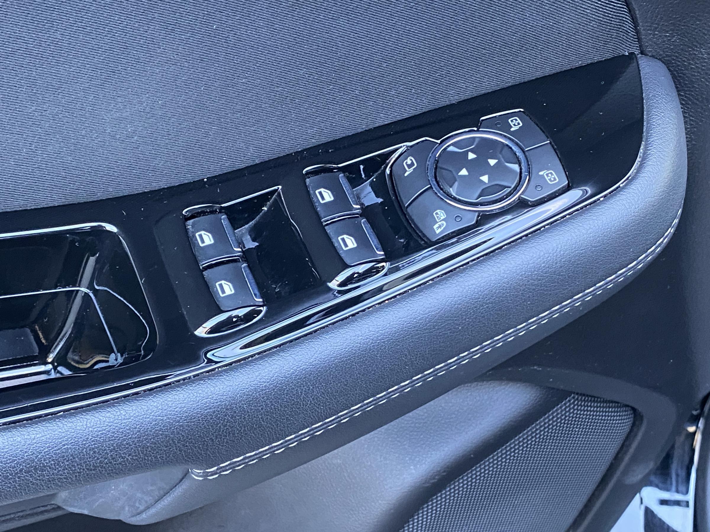 Ford S-MAX, 2019 - pohled č. 12