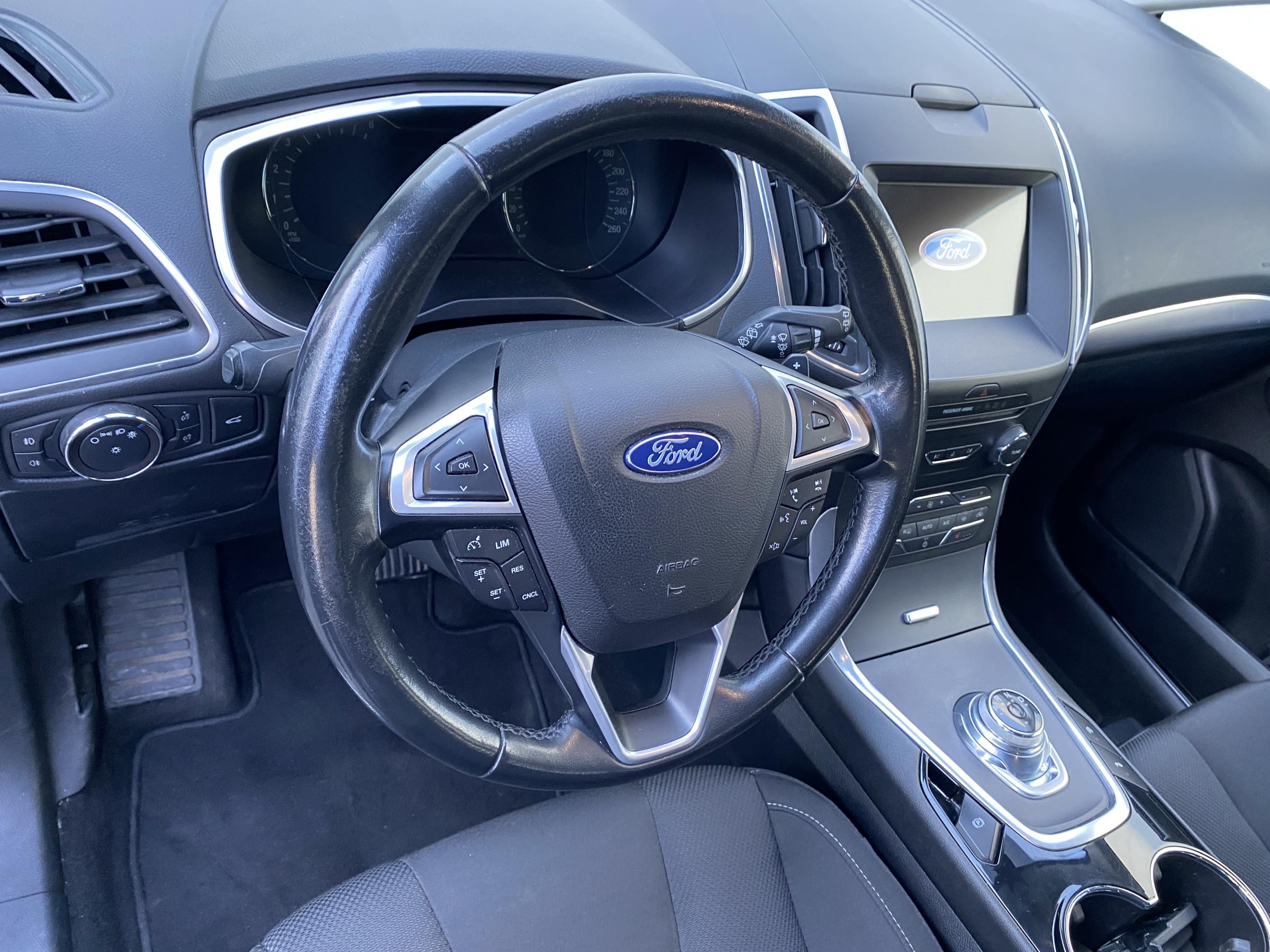 Ford S-MAX, 2019 - pohled č. 13