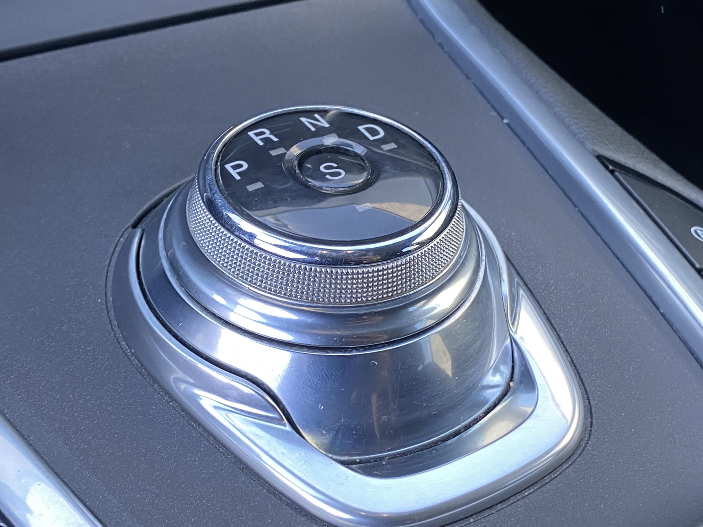 Ford S-MAX, 2019 - pohled č. 15