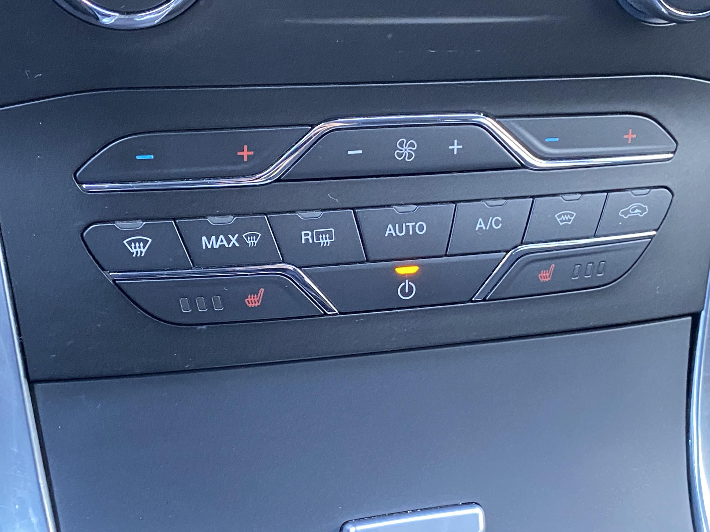 Ford S-MAX, 2019 - pohled č. 19