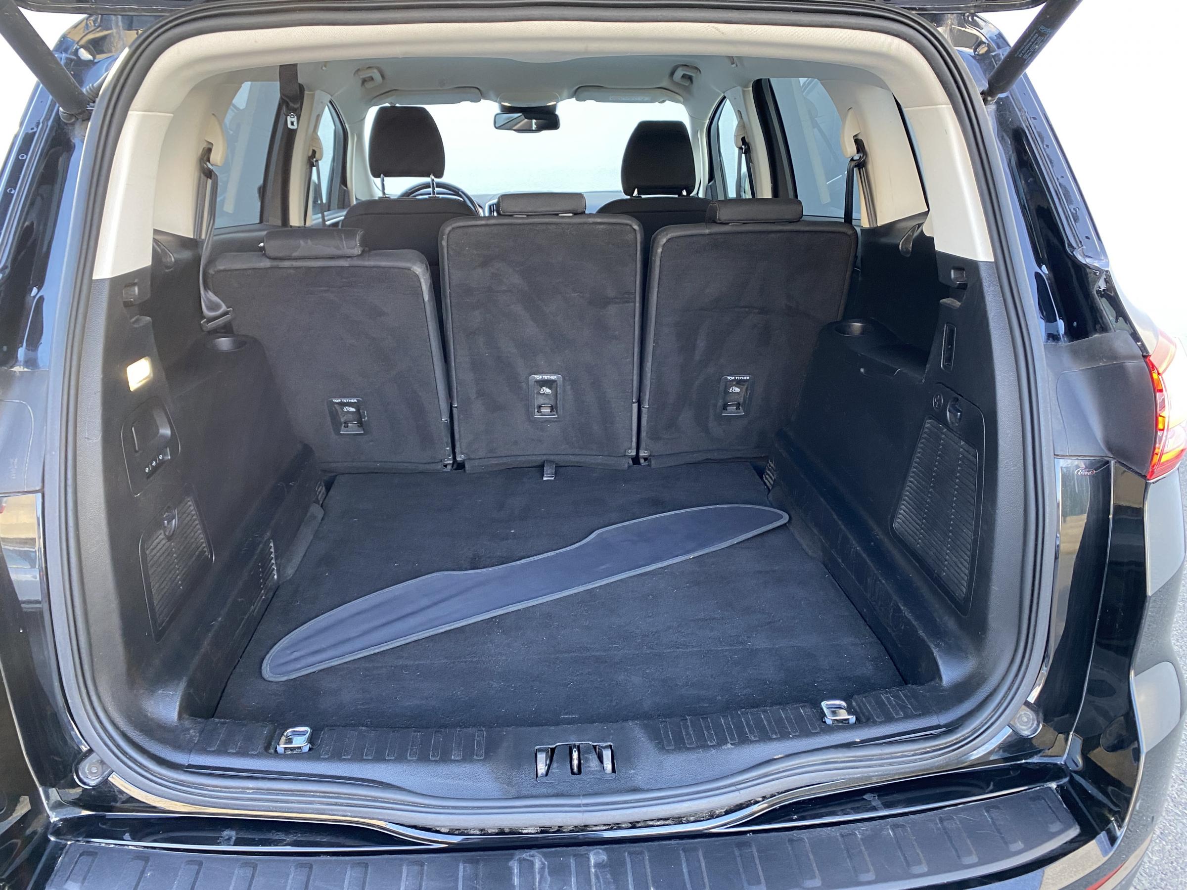 Ford S-MAX, 2019 - pohled č. 7