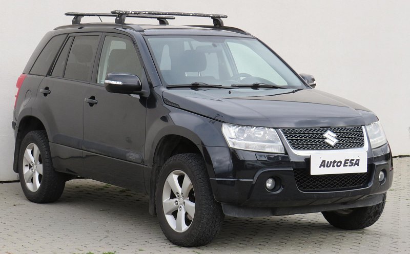 Suzuki Grand Vitara 2.4i  4x4, LPG