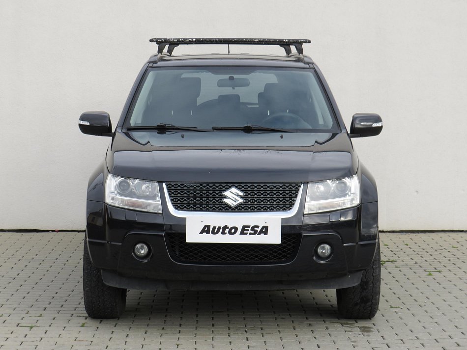 Suzuki Grand Vitara 2.4i  4x4, LPG