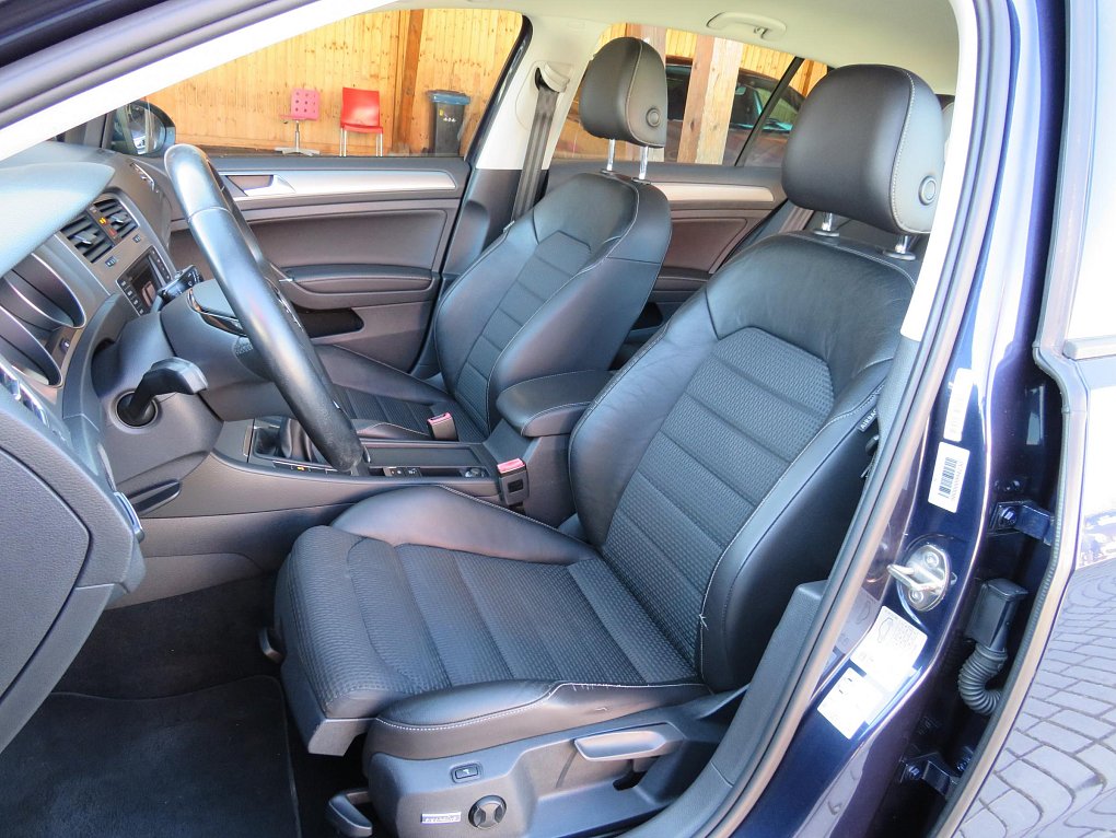 Volkswagen Golf 1.4 R-line