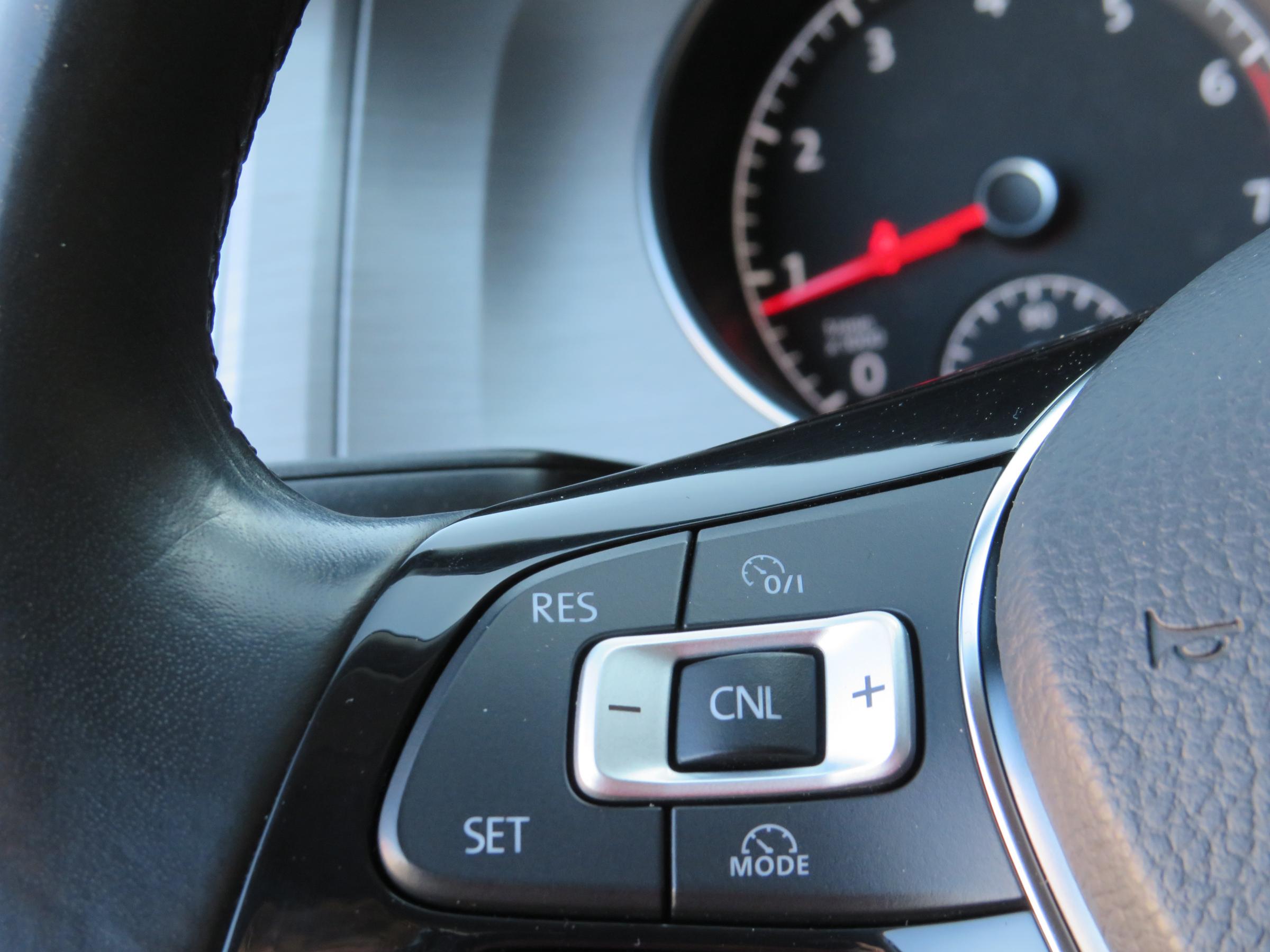 Volkswagen Golf, 2016 - pohled č. 13