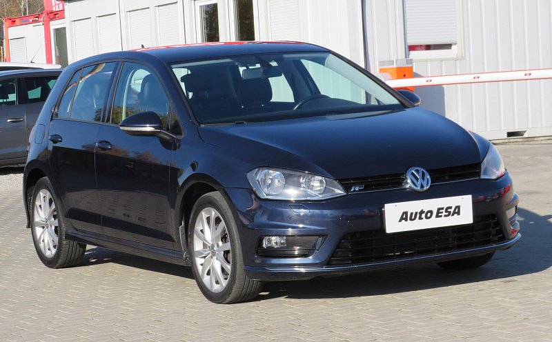 Volkswagen Golf 1.4 R-line