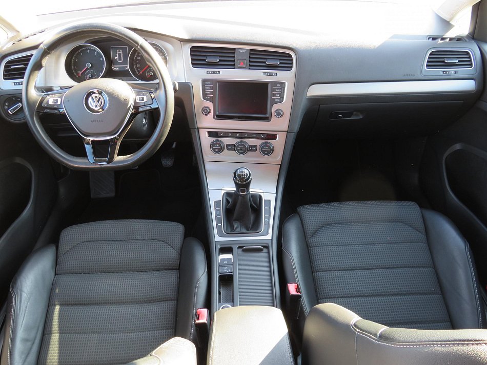 Volkswagen Golf 1.4 R-line