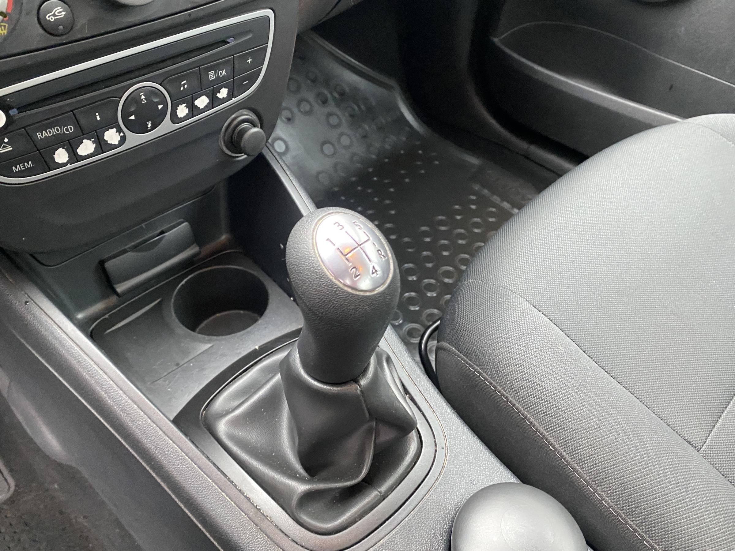 Renault Fluence, 2012 - pohled č. 16