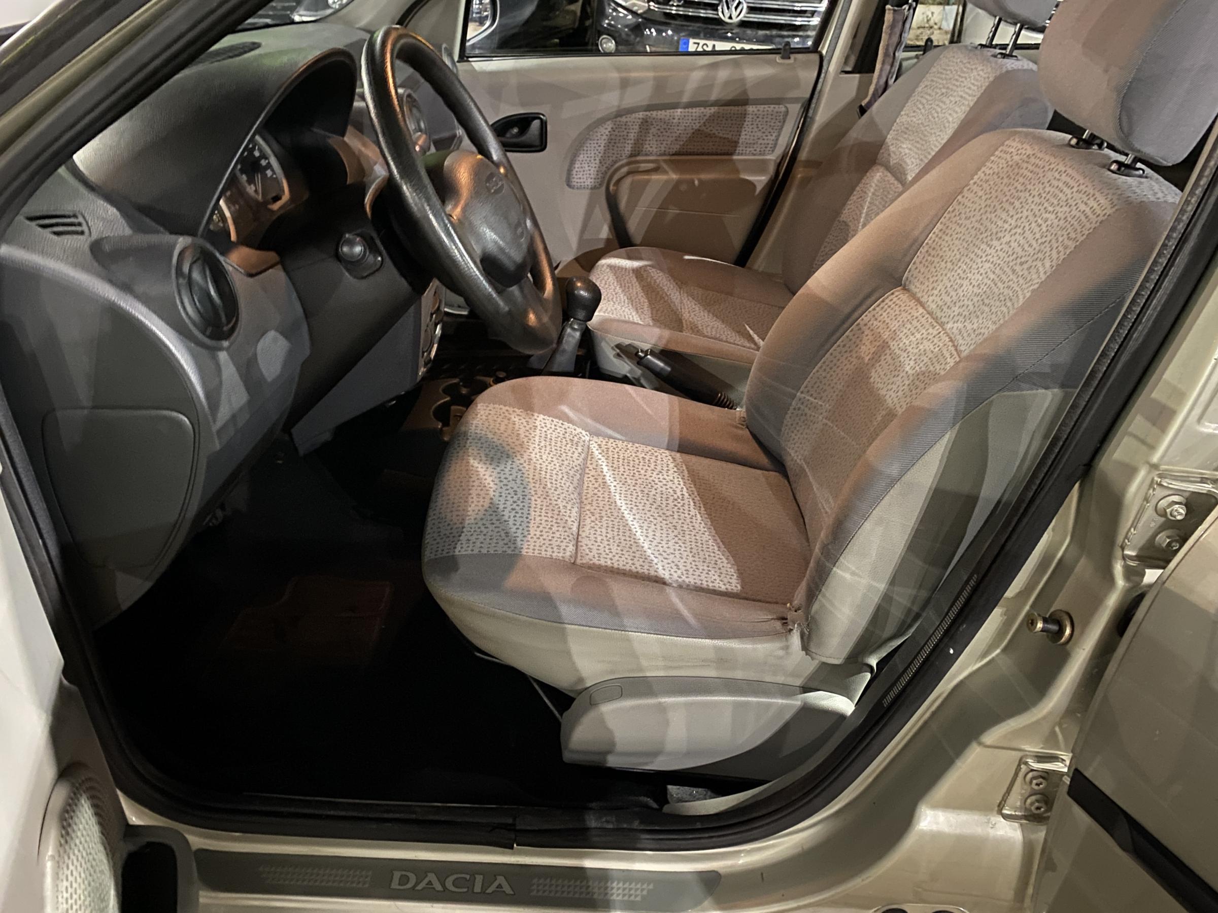 Dacia Logan, 2006 - pohled č. 9