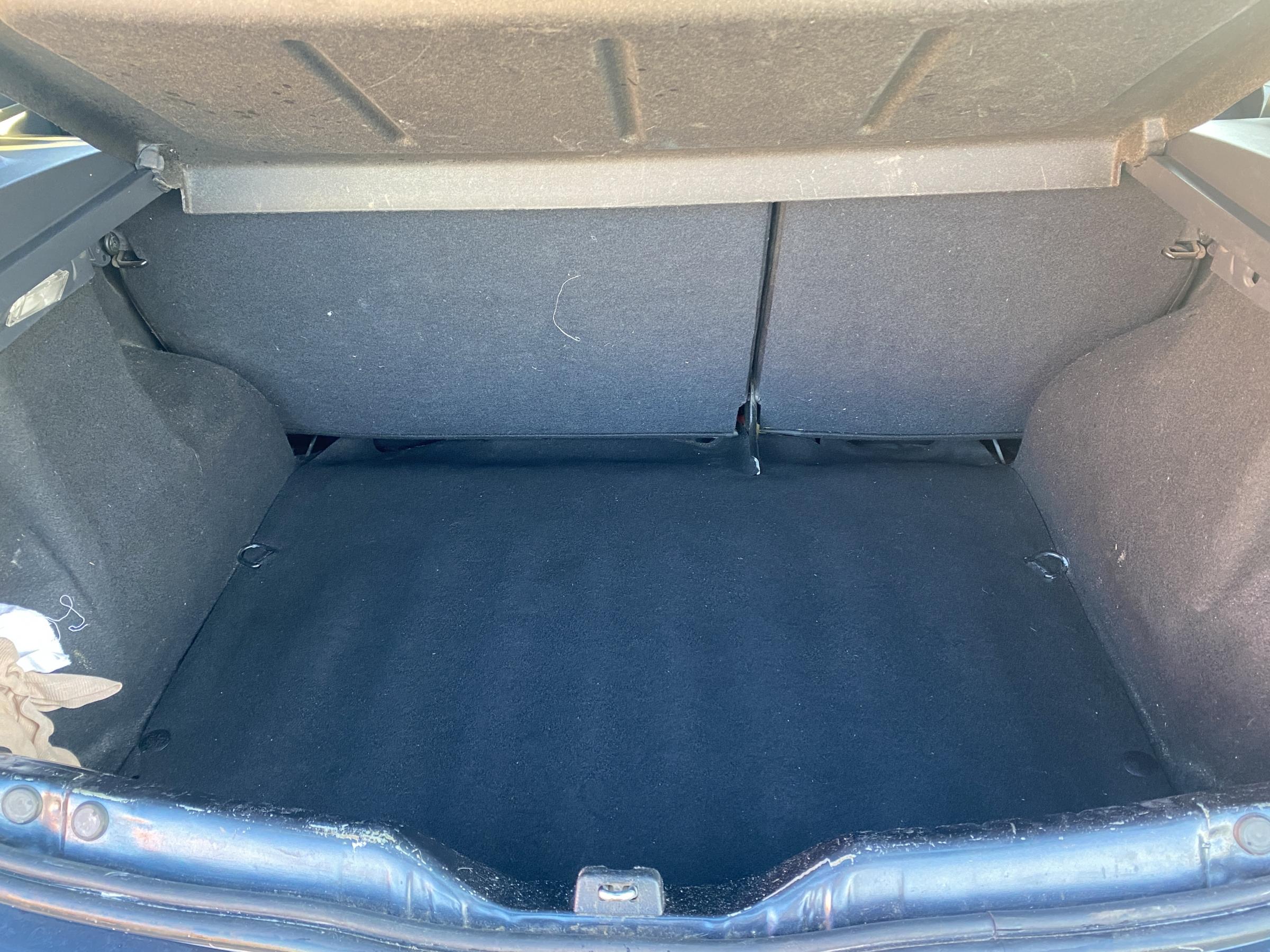 Dacia Sandero, 2011 - pohled č. 7