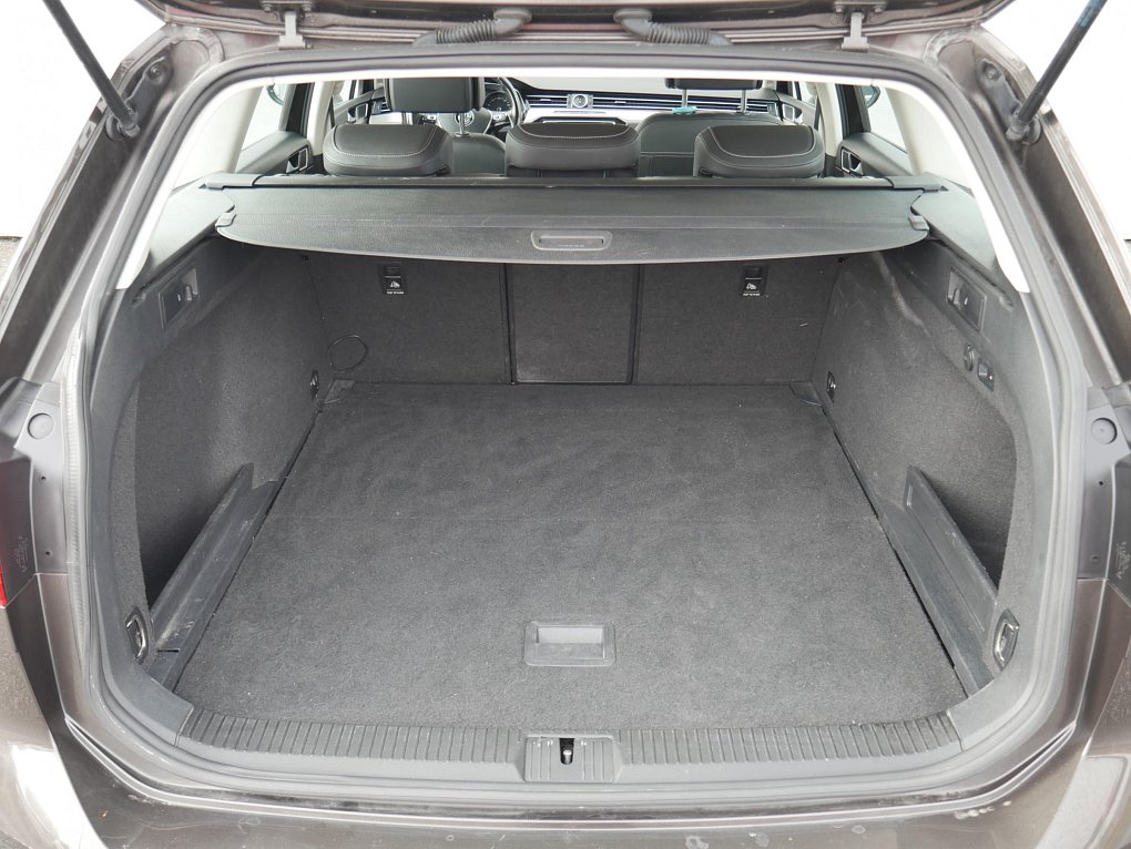 Volkswagen Passat 2.0 TDi Highline 4Motion