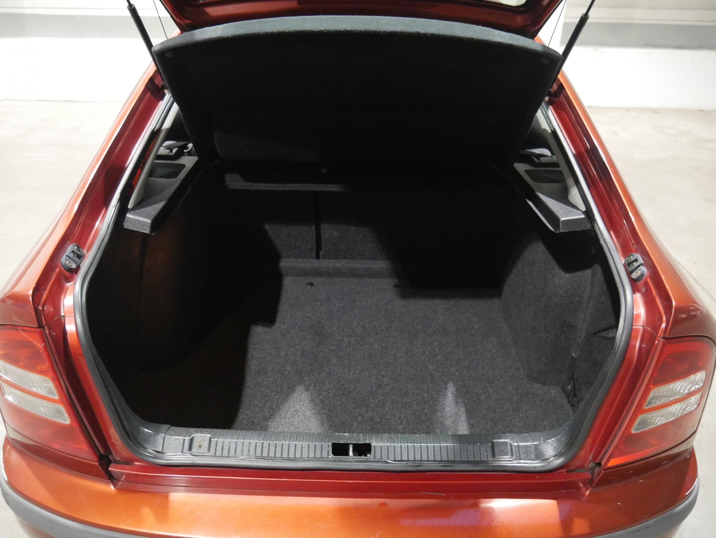 Škoda Octavia, 2001 - pohled č. 7