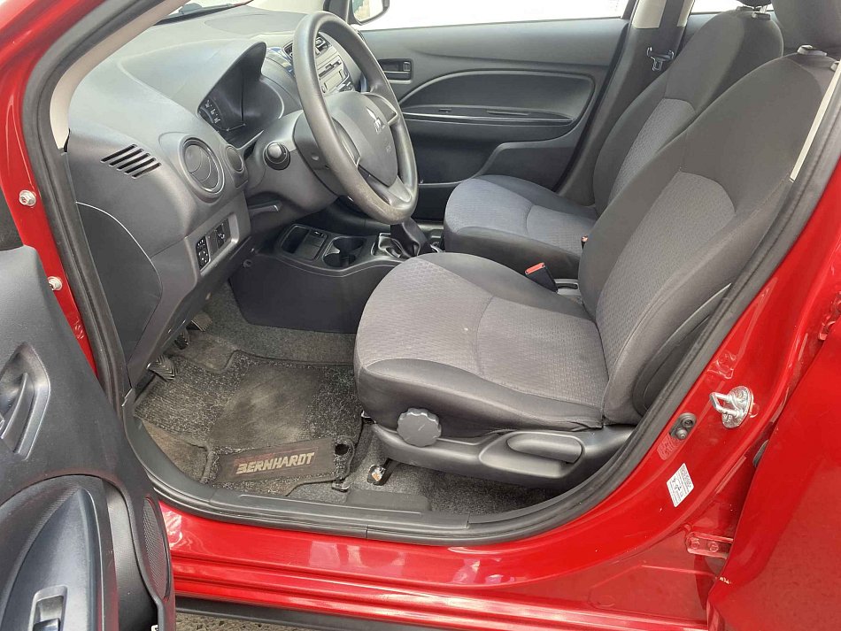 Mitsubishi Space Star 1.0i 