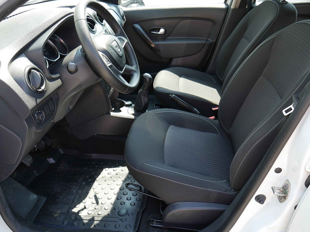 Dacia Logan 1.0i 