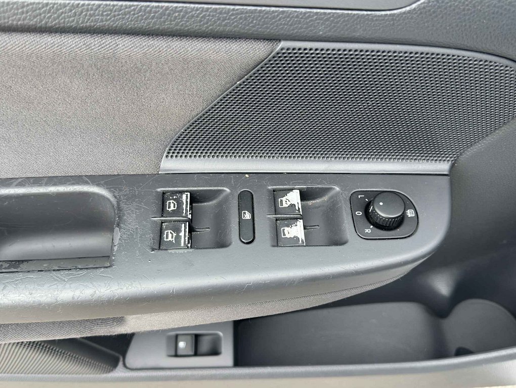 Volkswagen Jetta 1.6i 
