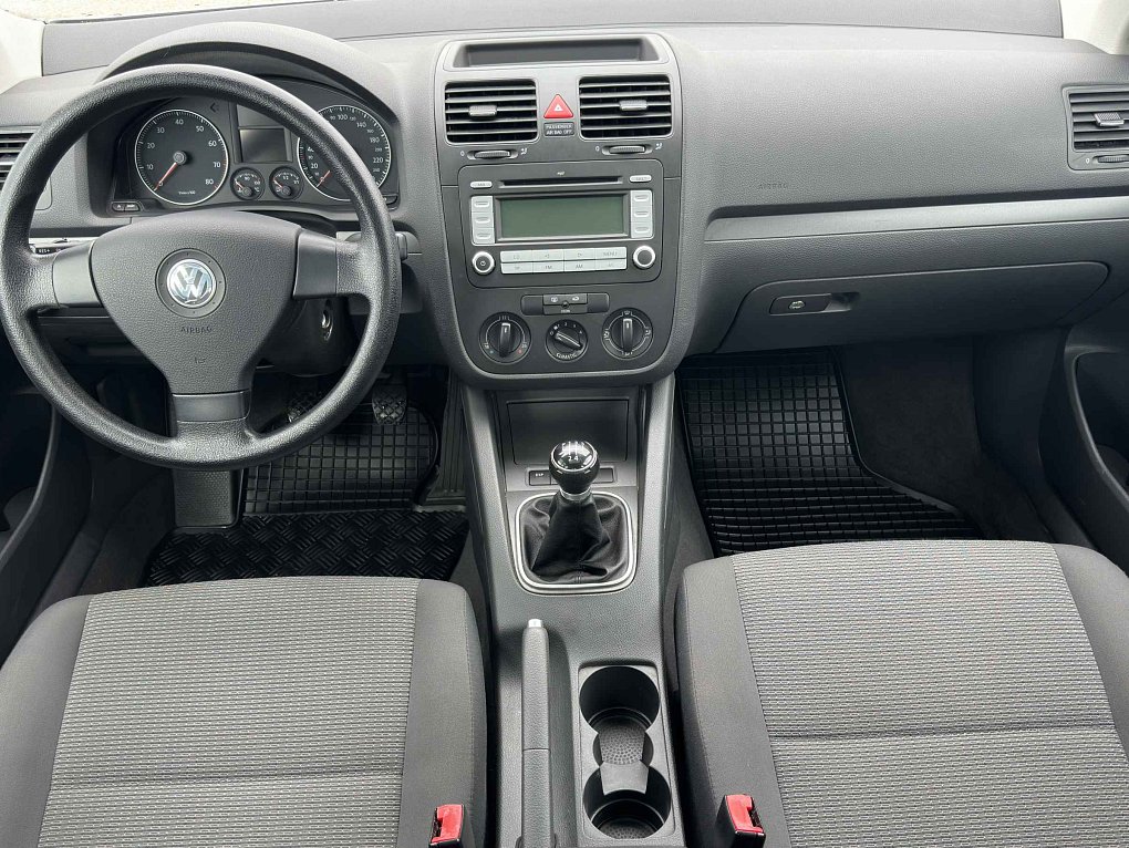 Volkswagen Jetta 1.6i 