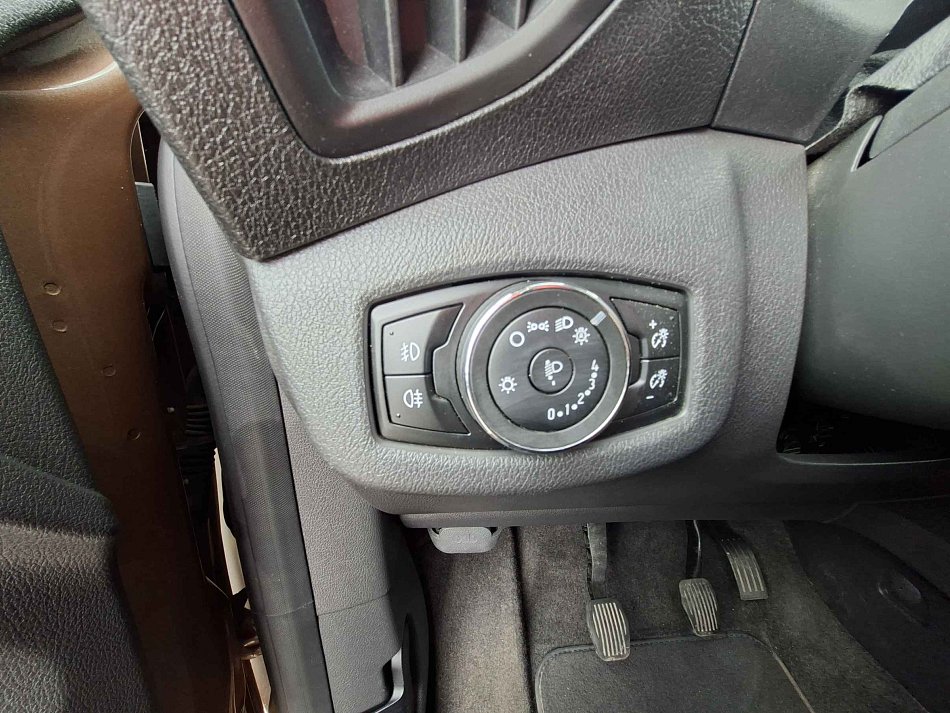 Ford Tourneo Connect 1.6TDCi Titanium MAXi 7míst