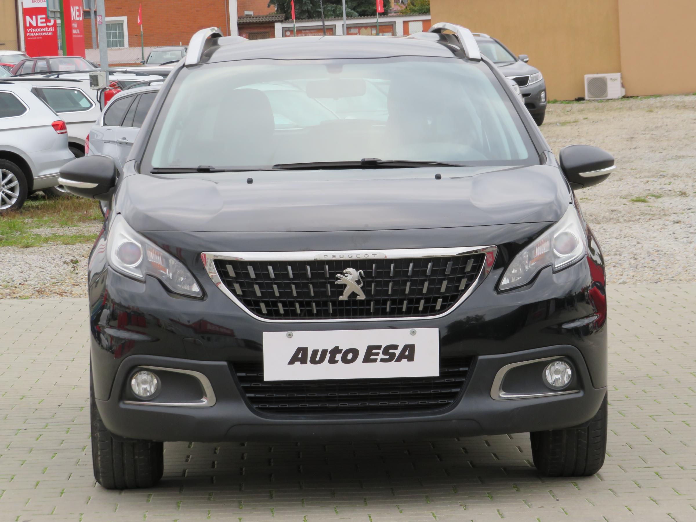 Peugeot 2008, 2017 - pohled č. 2