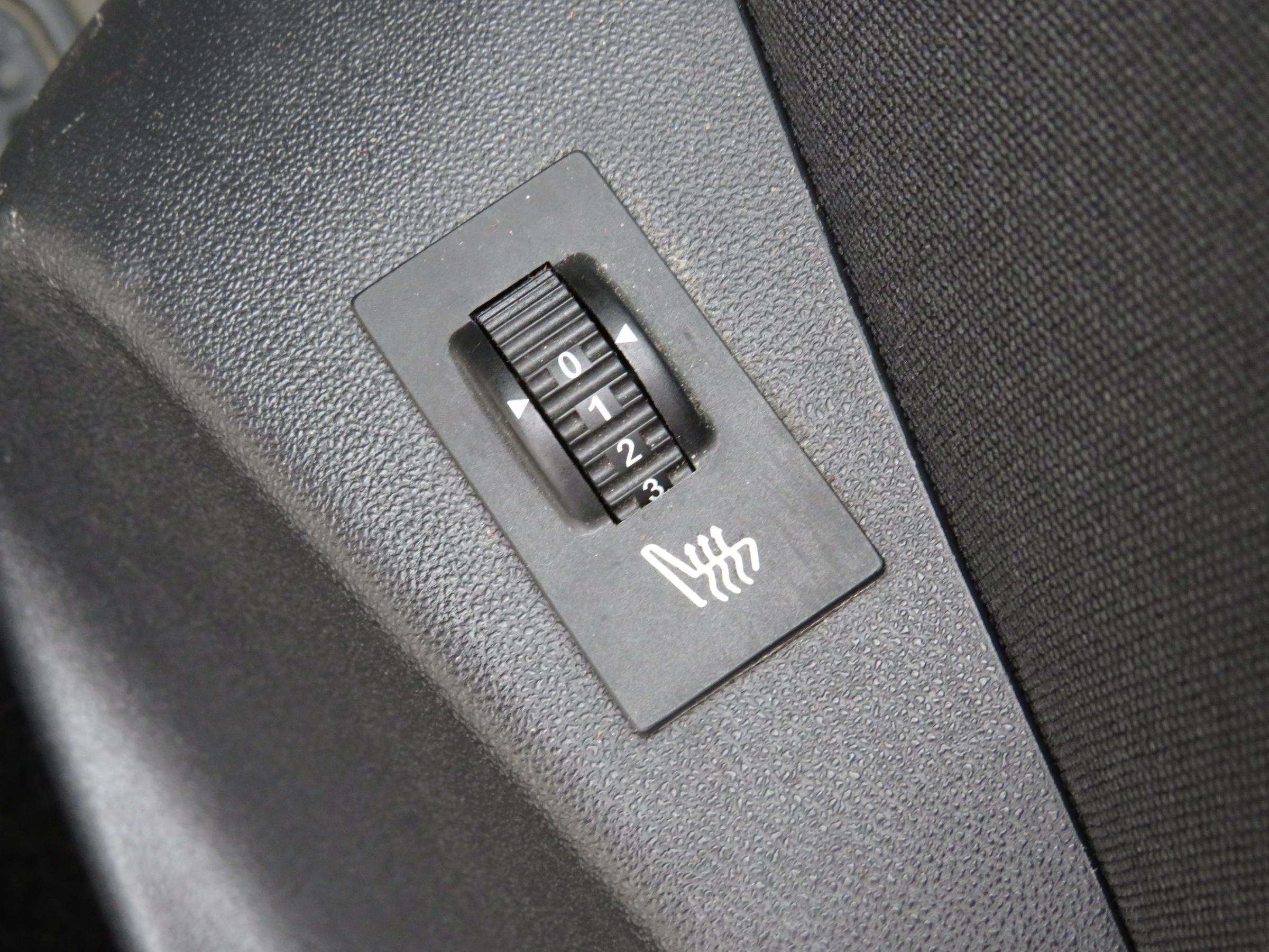 Peugeot 2008, 2017 - pohled č. 24